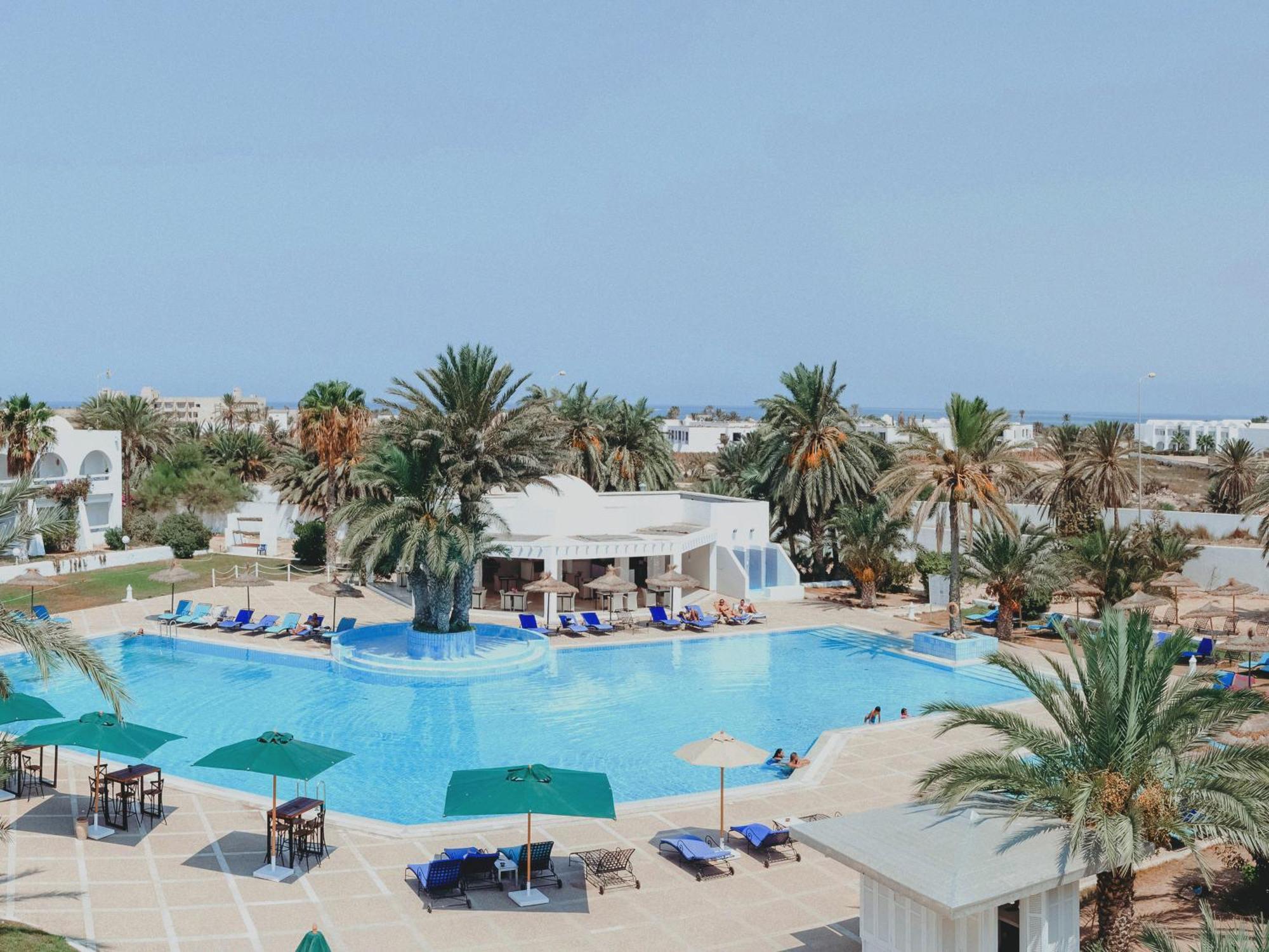 Hotel Bougainvillier Djerba 塔格梅斯 外观 照片